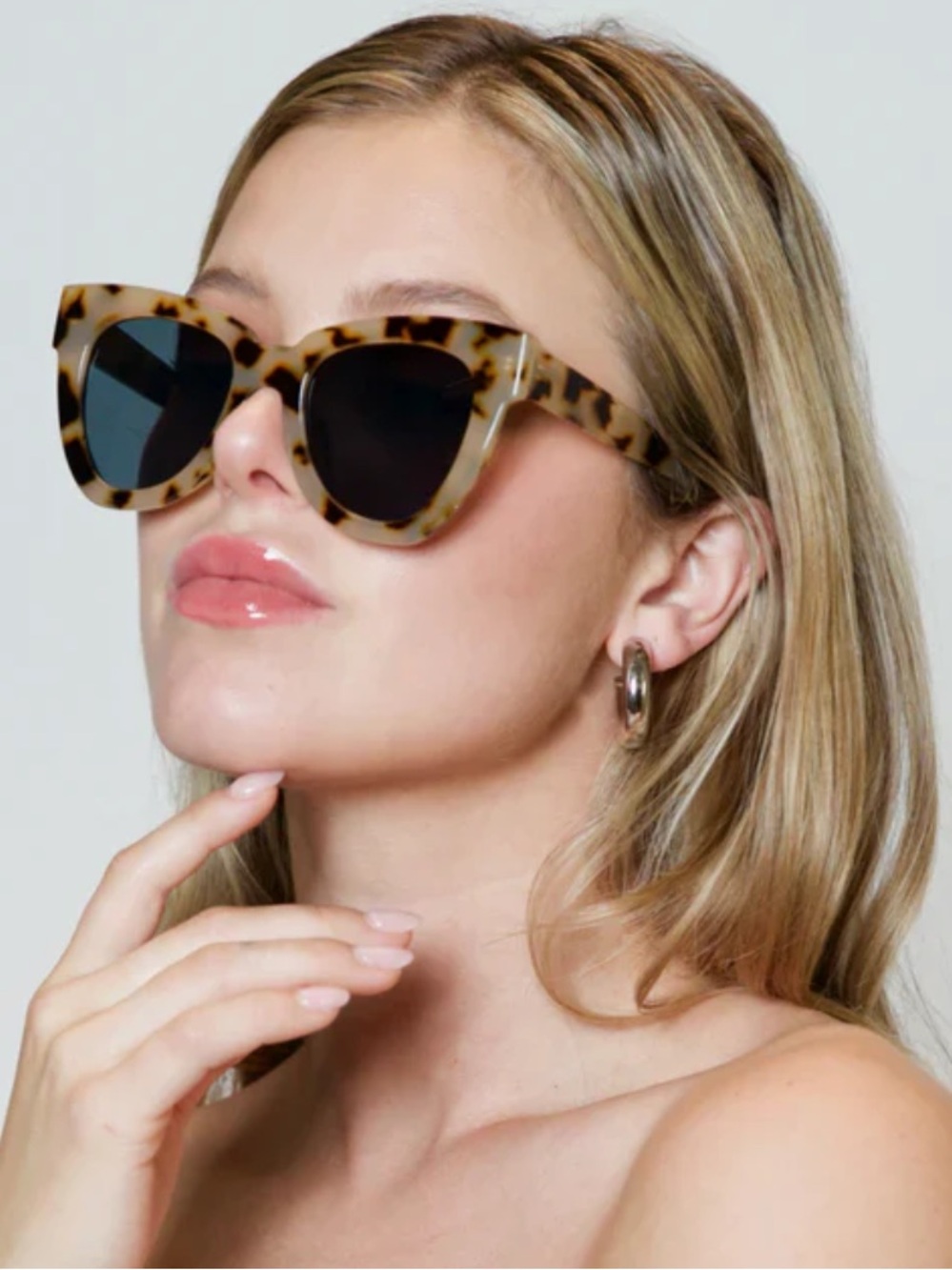 Shady Lady | Hayley Light Tortoise Cat-Eye Sunglasses NWT